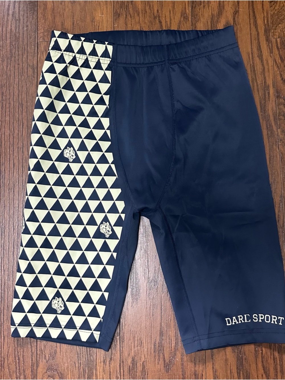 Darc Sport Mana compression Shorts Medium No Weapon men’s large